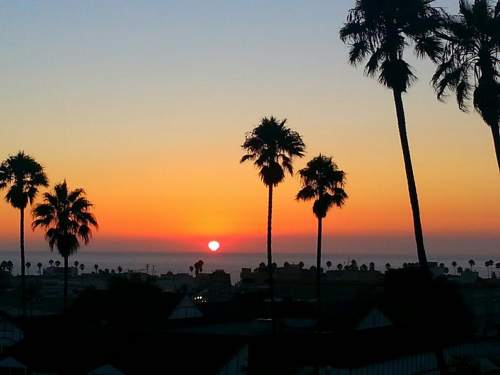 Palos Verdes Inn Redondo Beach Bagian luar foto